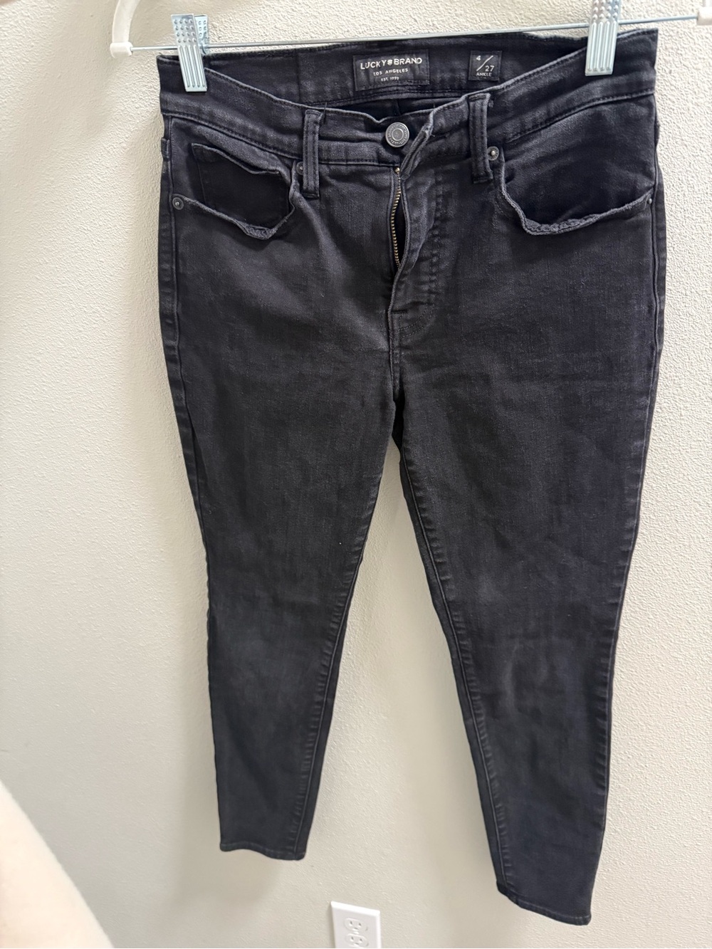 Lucky Brand Women's Black Skinny Jeans - Slim Fit